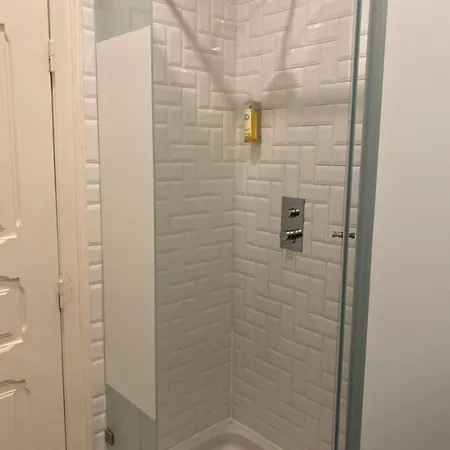 Affittacamere Rainbow 56 Lisbona